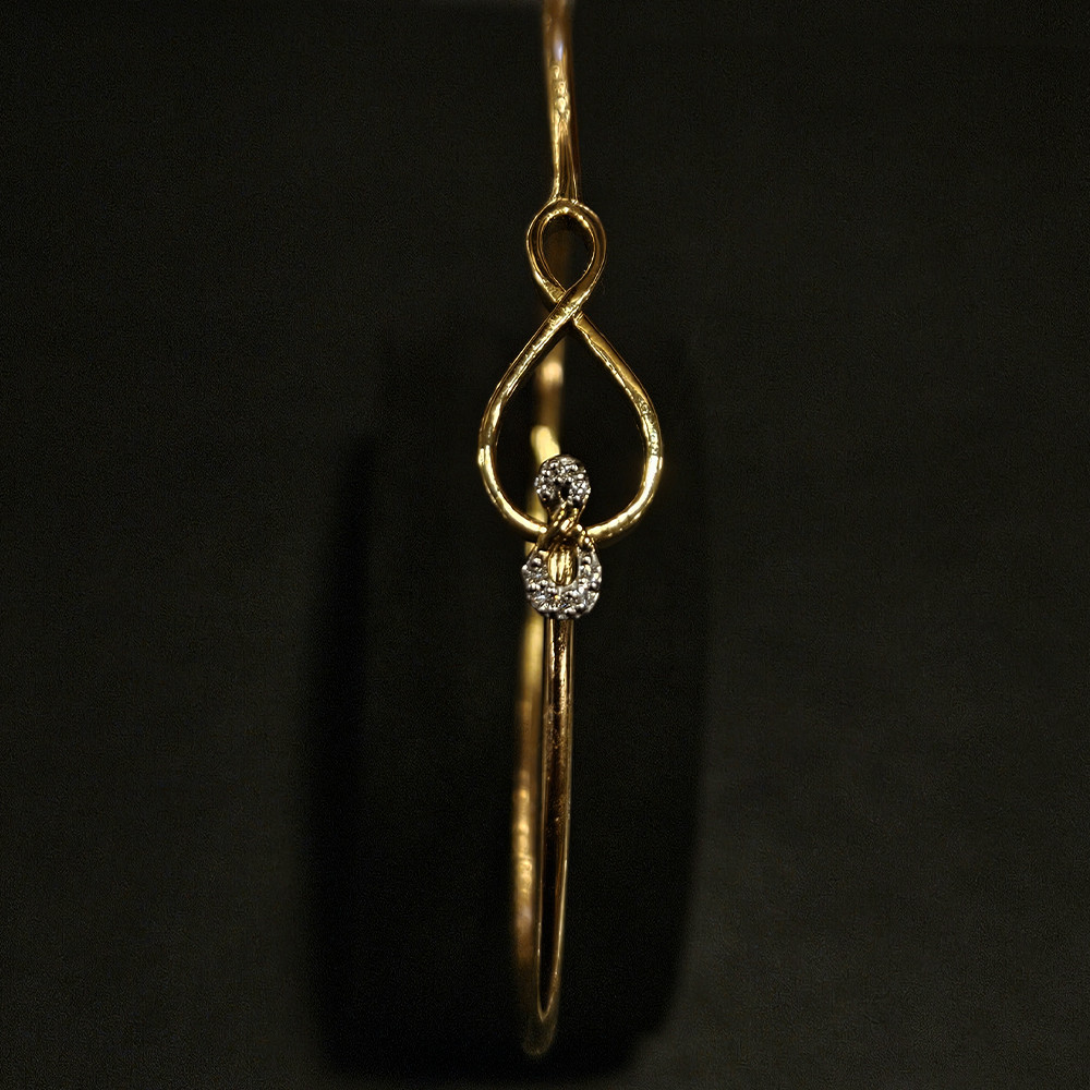 DIAMOND BRACELET